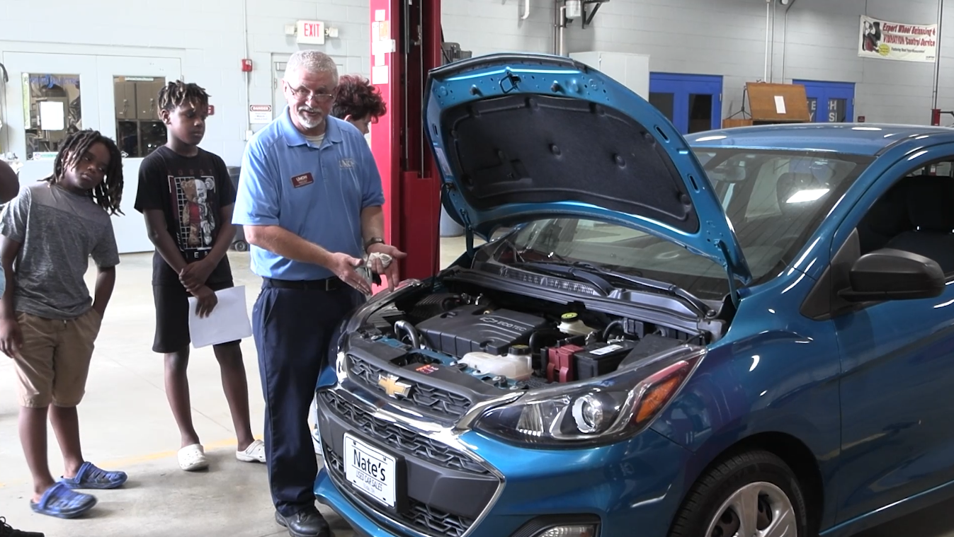 Big Brothers Big Sisters hosts "Car Care" workshop at UNOH